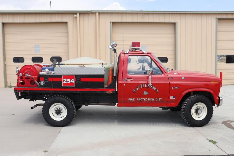 Brush 254 parked in front of Station 252