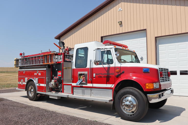 Engine 255 parked in front of Station 255