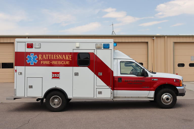 Medic 252 parked in front of Station 252